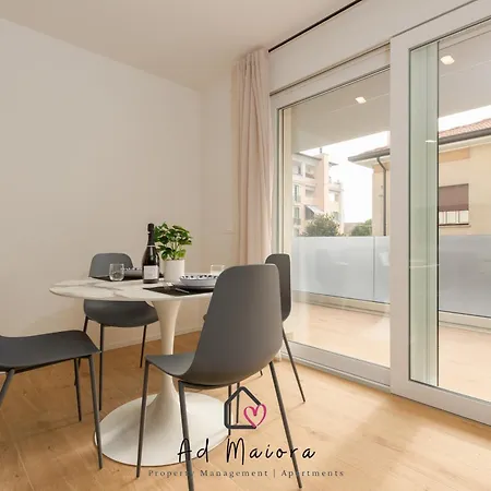 Apartment Eliseo Con Posto Auto E Terrazza A Due Passi Dall'ospedale Civile