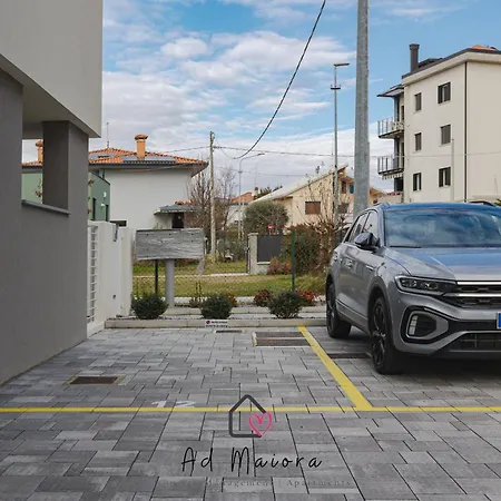 Eliseo Con Posto Auto E Terrazza A Due Passi Dall'ospedale Civile * 포르데노네
